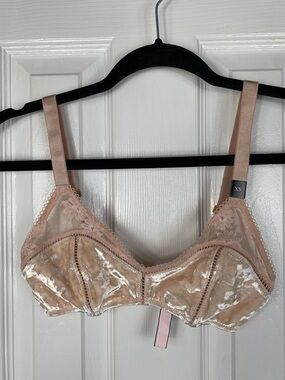 Victoria’s Secret Velvet Bra Bralette Womens XS